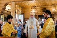 В День всех святых, в земле Русской просиявших, митрополит Артемий совершил Литургию в храме-памятнике в честь Казанской иконы Божией Матери